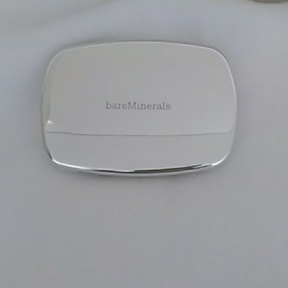 BAREMINERALS